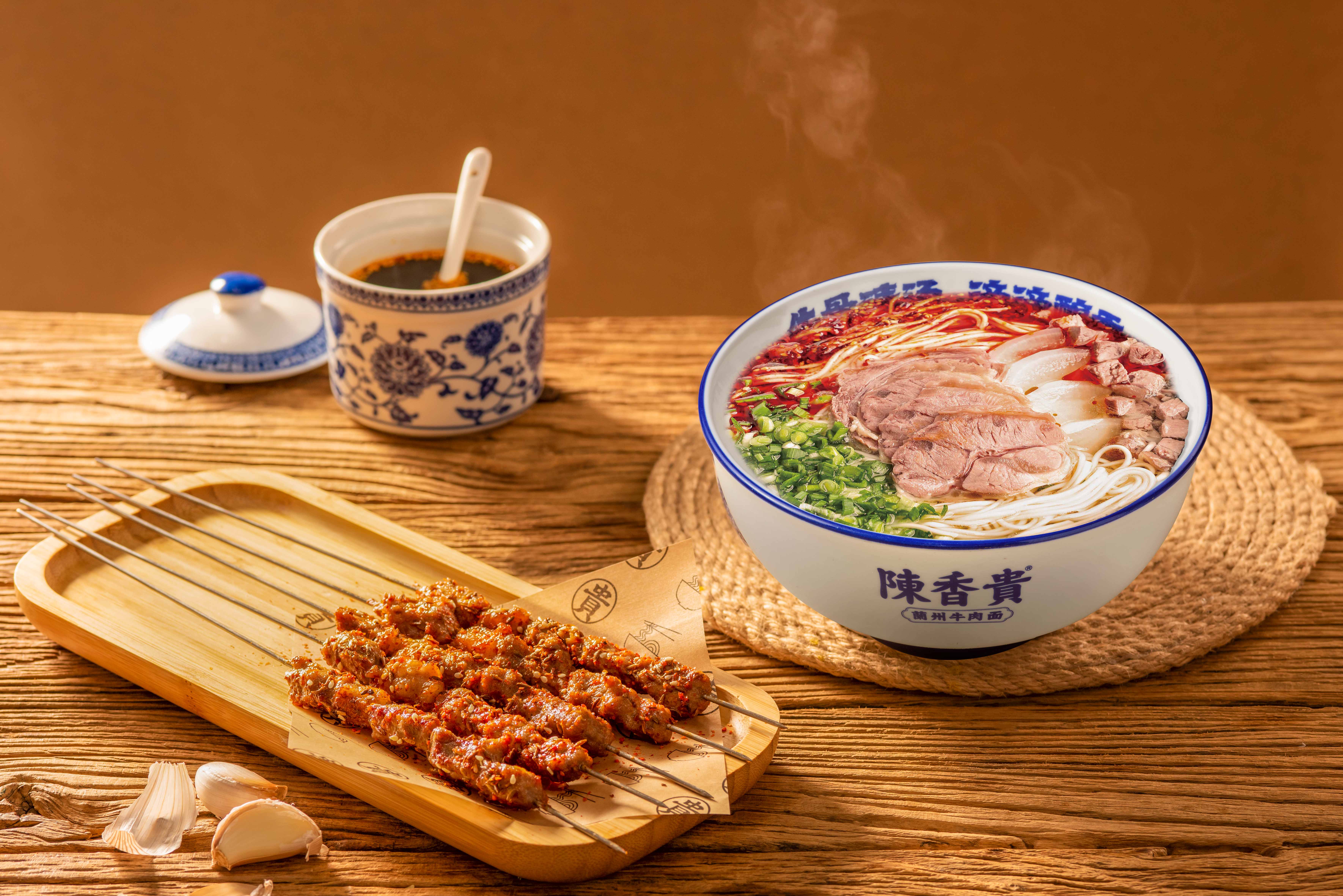 The pace of store expansion remains unceasing! MR. Noodle Chen has opened multiple stores simultaneously in the past two months, striving to conclude the year-end period with a successful finish.